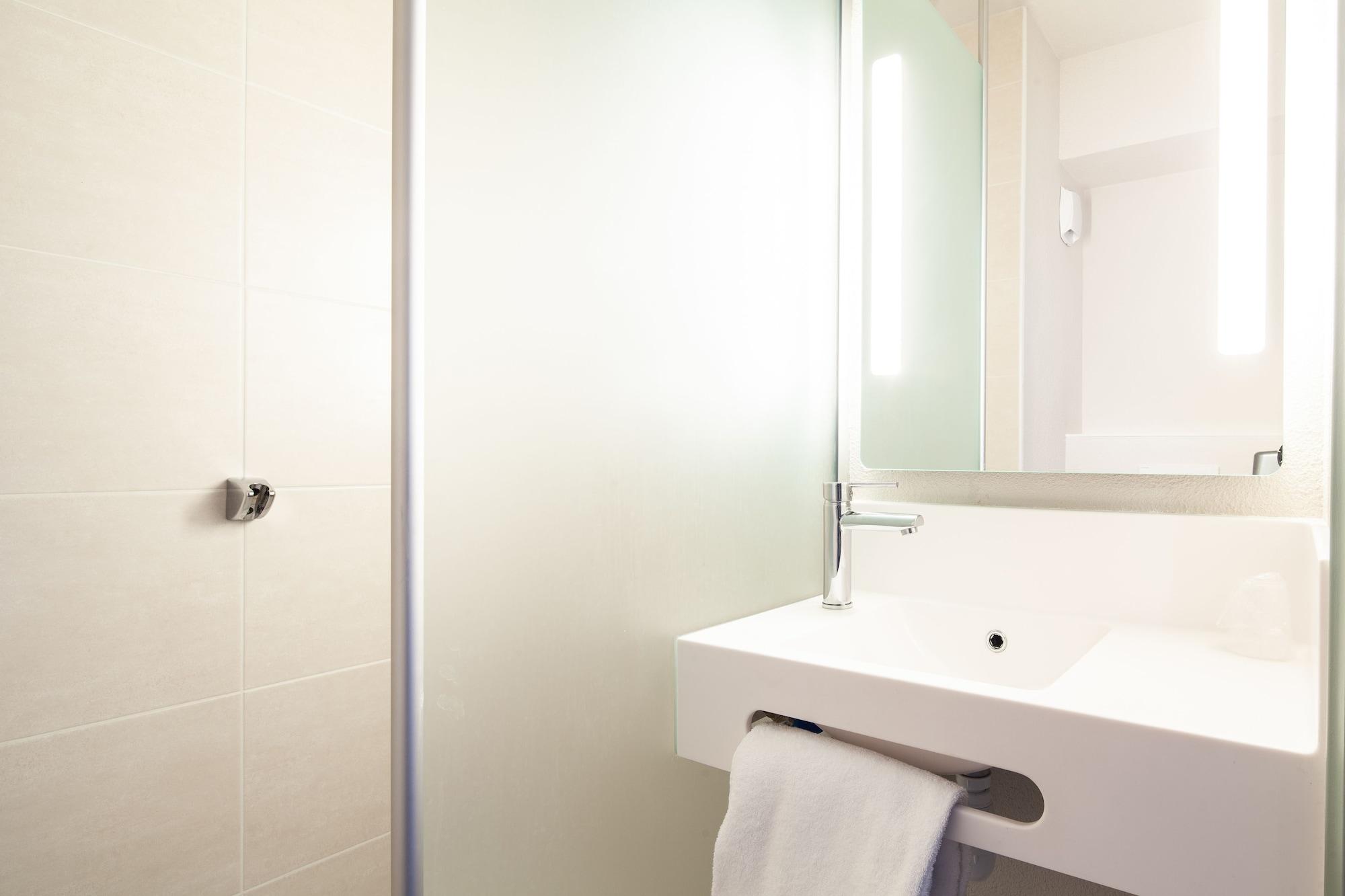 B&B Hotel Meaux Luaran gambar